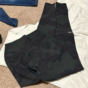 Alo small leggings like new
